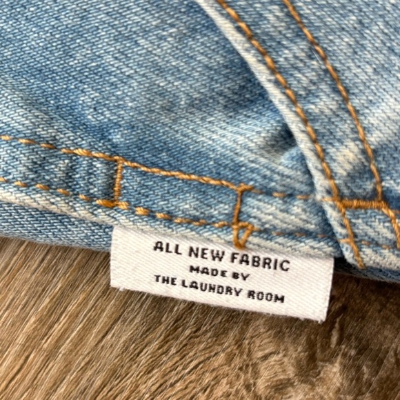 The Laundry Room Little Howdies Overalls Shorts Women’s Medium/Large - Picture 9 of 13